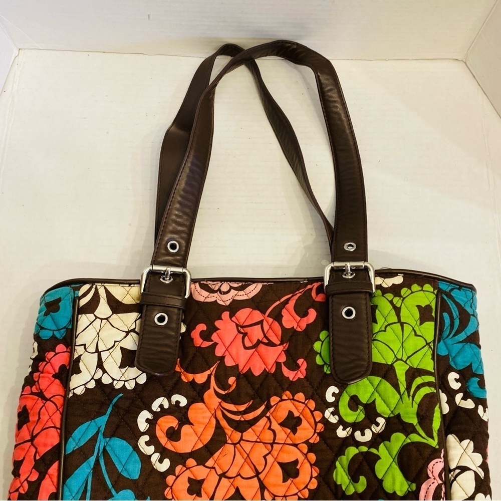 Vera Bradley Floral Quilted Brown LOLA Tote Purse Handbag Leather Straps Bottom - Picture 6 of 16